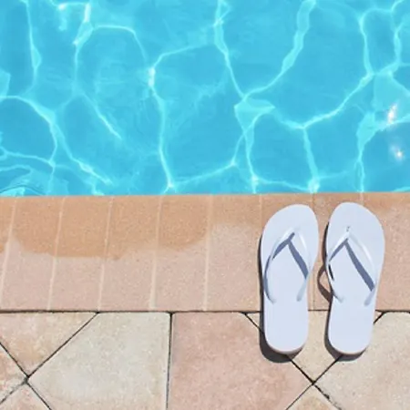 Almberg מלון פסאו